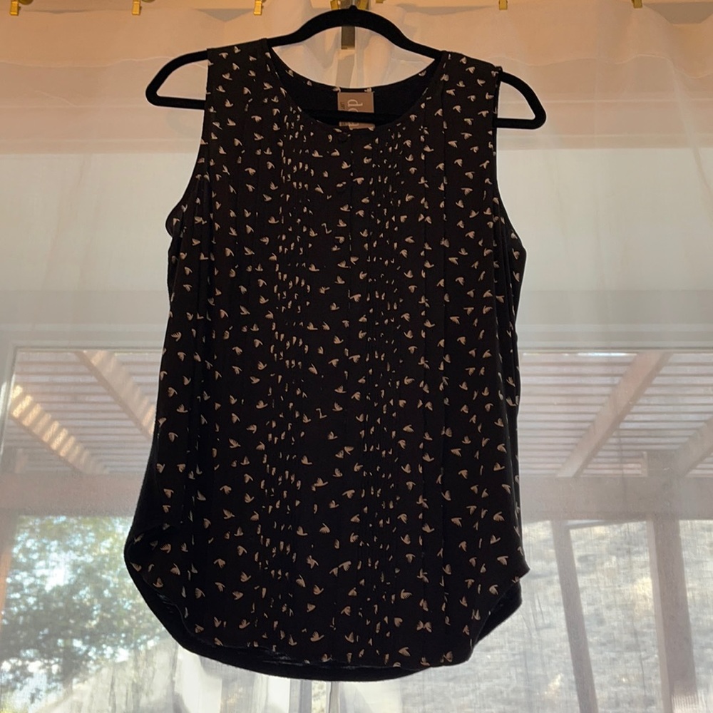 Pretty patterned tank